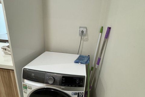 Кондоминиум  с 2 спальнями в Тхудык, Хошимин ,  № 25783 14