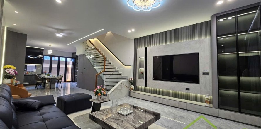 4 bedrooms House in Nha Trang,  No. 27771
