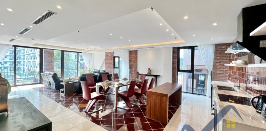 Квартира с 3 спальнями в Тэйхо, Ханой , № 26648