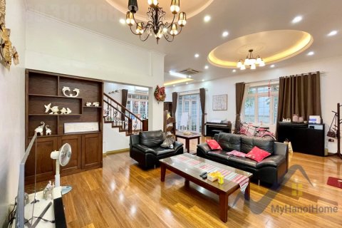 Вилла с 3 спальнями в Лонгбьен, Ханой ,  № 26644 2