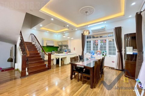 Вилла с 3 спальнями в Лонгбьен, Ханой ,  № 26644 3