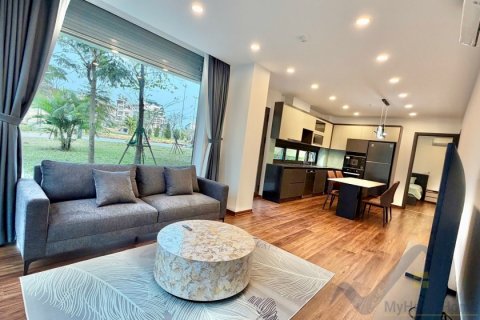 Квартира с 1 спальней в Лонгбьен, Ханой ,  № 26356