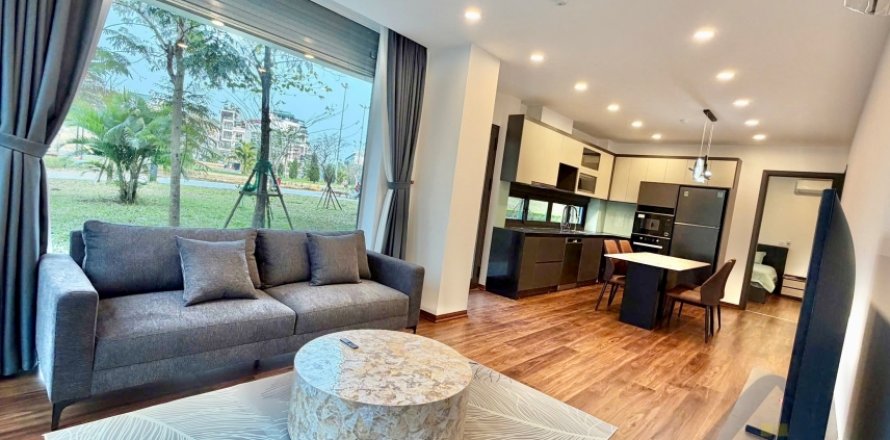 Квартира с 1 спальней в Лонгбьен, Ханой , № 26356