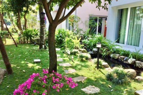 Вилла с 5 спальнями в Ханой ,  № 26360