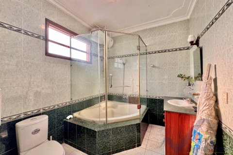 Вилла с 5 спальнями в Тэйхо, Ханой , № 26361 16