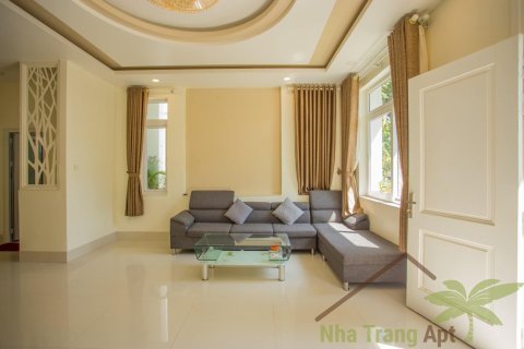 5 bedrooms Villa in Nha Trang, No. 28664 3