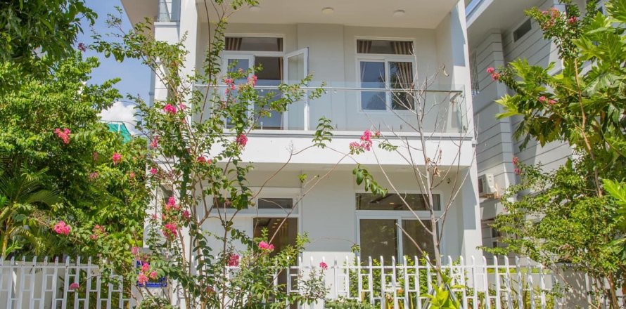 5 bedrooms Villa in Nha Trang, No. 28664