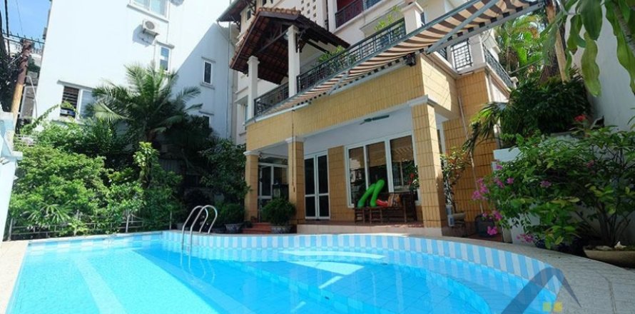 4 bedrooms Villa in Tay Ho, Ha Noi,  No. 20374