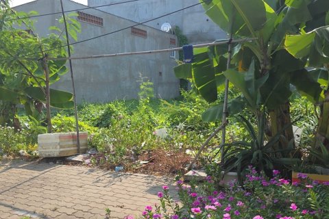 Земельный участок 202.5м2 в  № 26259