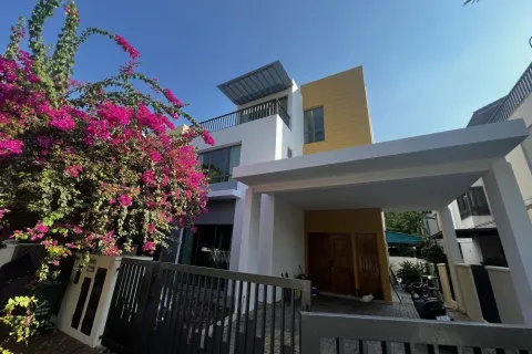 5 bedrooms House in Thu Duc, Ho Chi Minh,  No. 27001