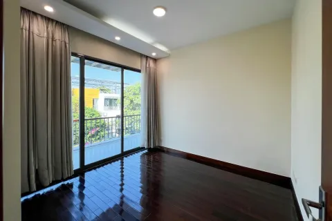 5 bedrooms House in Thu Duc, Ho Chi Minh,  No. 27001 5