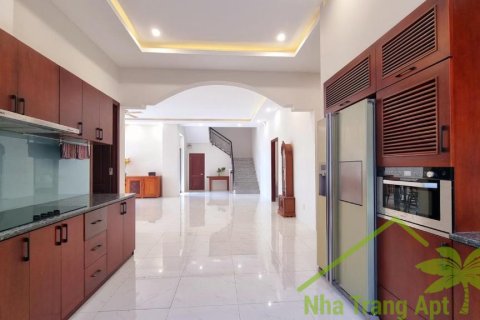 9 bedrooms Villa in Nha Trang,  No. 27801 10