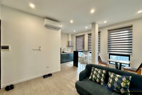 Квартира с 2 спальнями в Лонгбьен, Ханой ,  № 26364 4