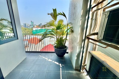 Квартира с 5 спальнями в Тэйхо, Ханой ,  № 26365 14