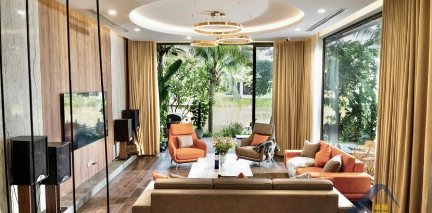 Вилла с 4 спальнями в Ханой ,  № 26363