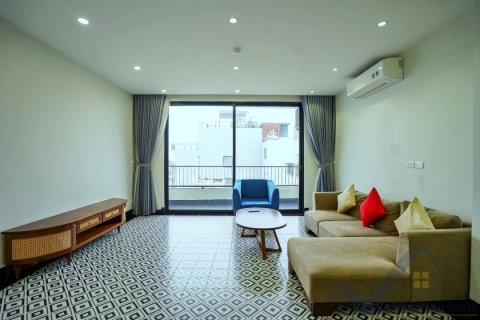 Квартира с 3 спальнями в Тэйхо, Ханой ,  № 26366