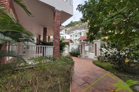 12 bedrooms Villa in Nha Trang,  No. 28749 3