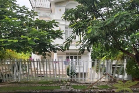 3 bedrooms Villa in Nha Trang,  No. 28746