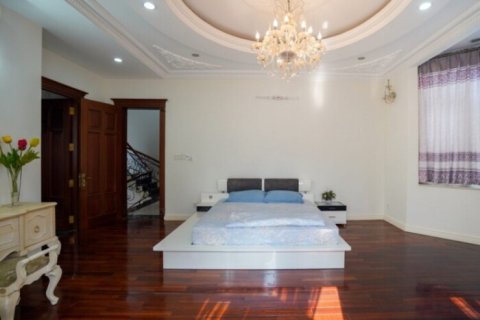 5 bedrooms Villa in Thu Duc, Ho Chi Minh,  No. 27600 7