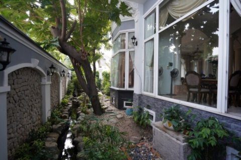 5 bedrooms Villa in Thu Duc, Ho Chi Minh,  No. 27600 2