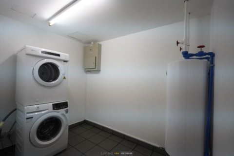 Квартира с 3 спальнями в Район 3, Хошимин ,  № 27338 3