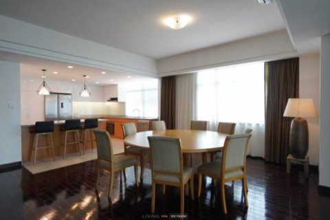 3 bedrooms Apartment in District 3, Ho Chi Minh, No. 27340