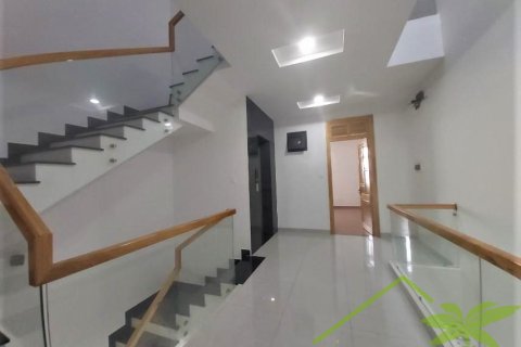 Дом с 3 спальнями в Нячанг,  № 28278 6