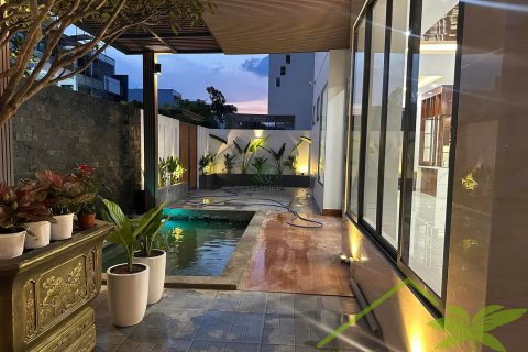4 bedrooms Villa in Nha Trang,  No. 27932 2