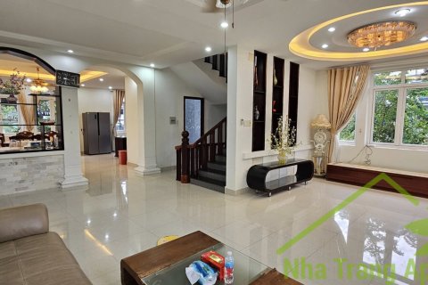 5 bedrooms Villa in Nha Trang,  No. 27934 3