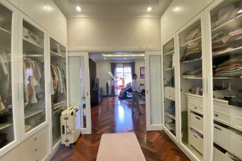5 bedrooms Villa in Ho Chi Minh, No. 30298 2