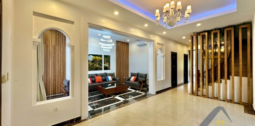5 bedrooms Villa in Long Bien, Ha Noi,  No. 20070