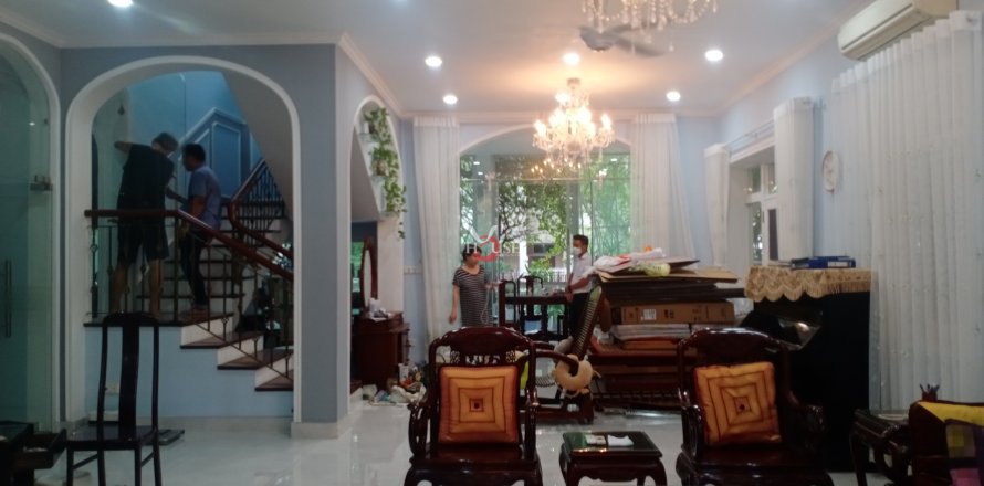 5 bedrooms Villa in District 7, Ho Chi Minh, No. 29716