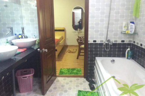 3 bedrooms Villa in Nha Trang,  No. 28390 8