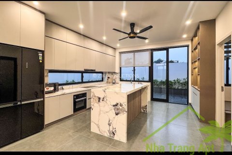 4 bedrooms Villa in Nha Trang, No. 27850 10