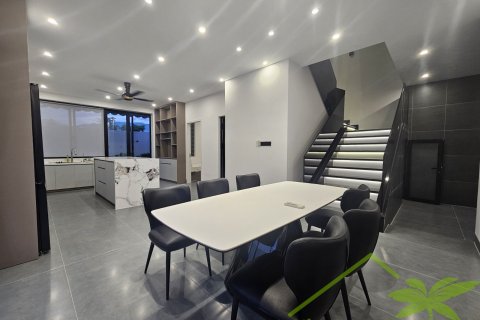 4 bedrooms Villa in Nha Trang, No. 27850 9
