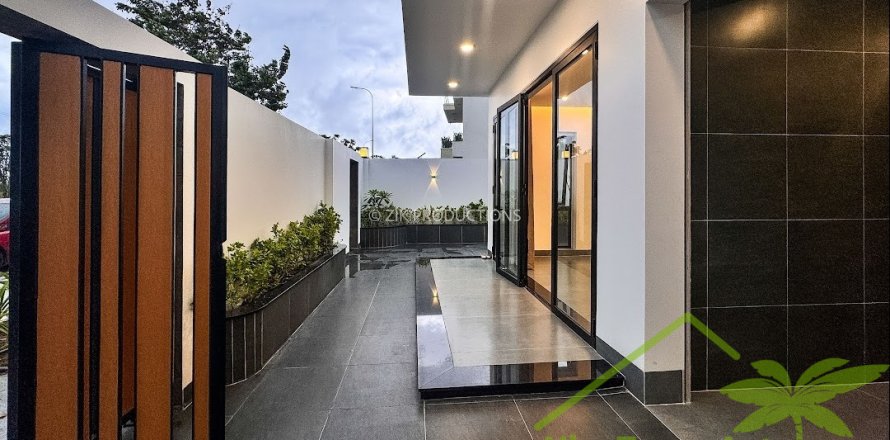 4 bedrooms Villa in Nha Trang, No. 27850
