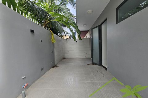 6 bedrooms Villa in Nha Trang, No. 27849 4