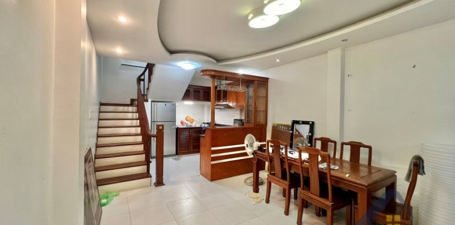 Вилла с 2 спальнями в Тэйхо, Ханой ,  № 20282