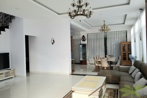 5 bedrooms Villa in Nha Trang, No. 28607 3