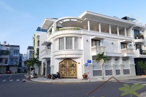 5 bedrooms Villa in Nha Trang, No. 28607 2