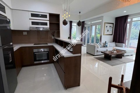 Квартира с 3 спальнями в Тхудык, Хошимин , № 25986 1