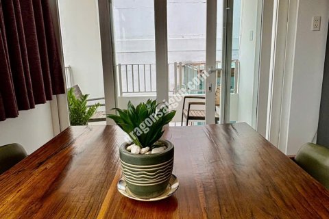 Квартира с 2 спальнями в Тхудык, Хошимин , № 25987 11