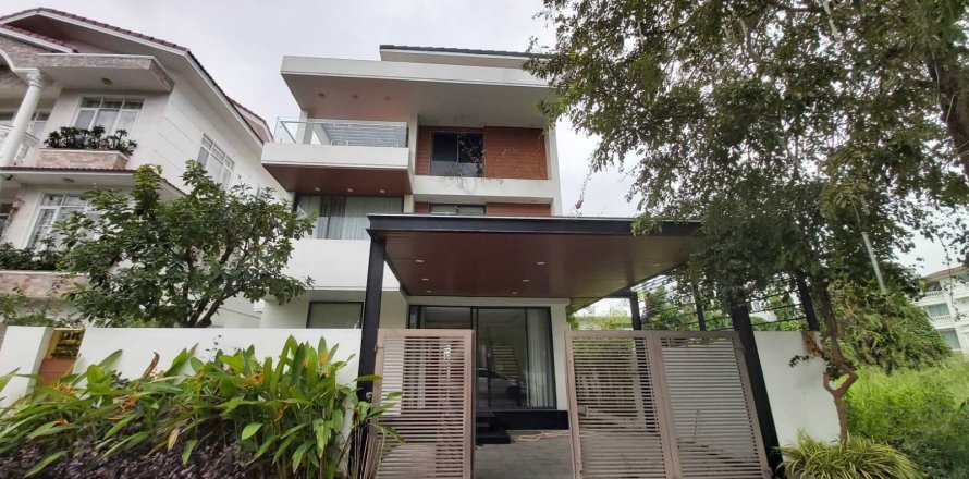 3 bedrooms Villa in Nha Trang, No. 28657