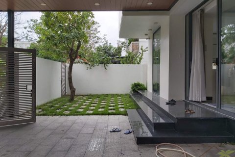 3 bedrooms Villa in Nha Trang, No. 28657 2