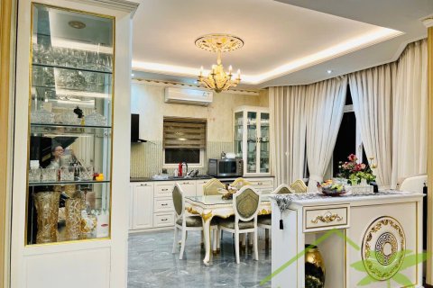 7 bedrooms Villa in Nha Trang, No. 27817 6