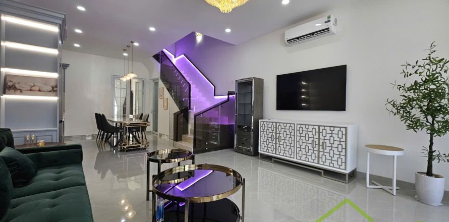 5 bedrooms House in Nha Trang, No. 27810