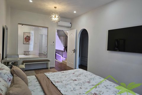 5 bedrooms House in Nha Trang, No. 27810 4