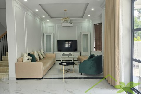 5 bedrooms Villa in Nha Trang,  No. 27944 3