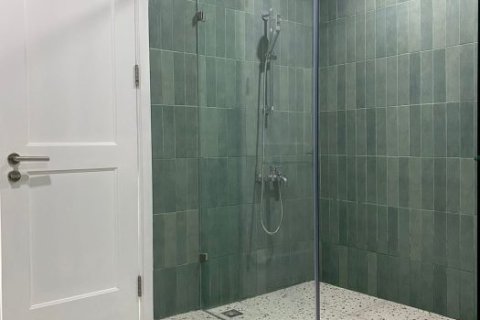 Квартира с 4 спальнями в Тхудык, Хошимин ,  № 27499 6