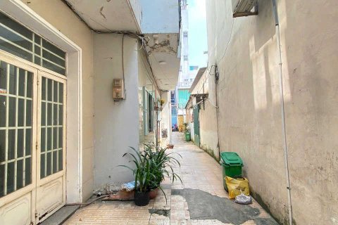 Land in District 7, Ho Chi Minh,  No. 26071 1